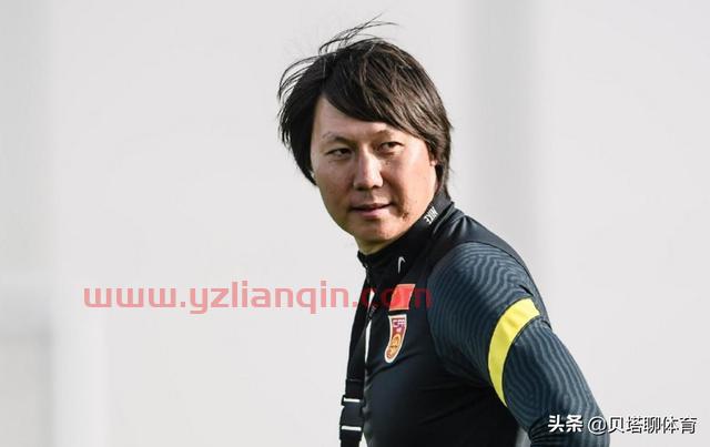 热议国足1-1阿曼：历史最差教练没有之一！李铁换洛国富，太绝了