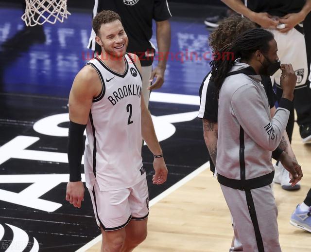 NBA常规赛：篮网VS雄鹿