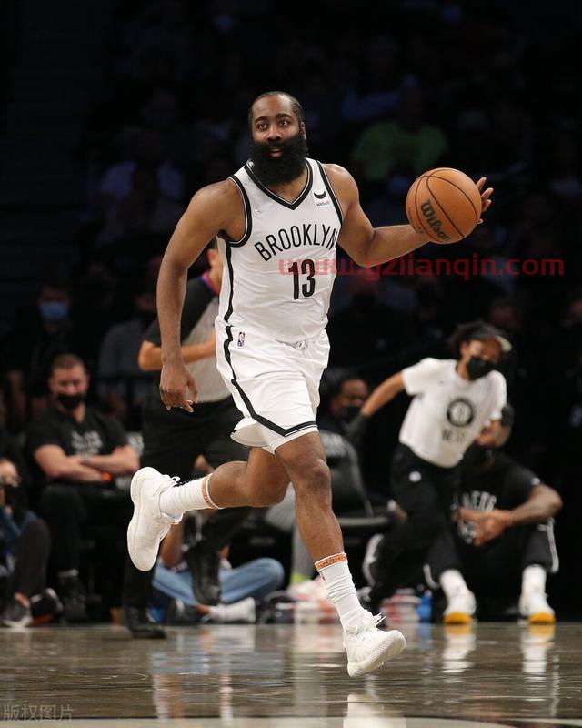 NBA常规赛：篮网VS雄鹿